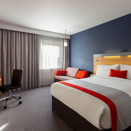 Holiday Inn Express Birmingham Redditch By Ihg Exteriör bild