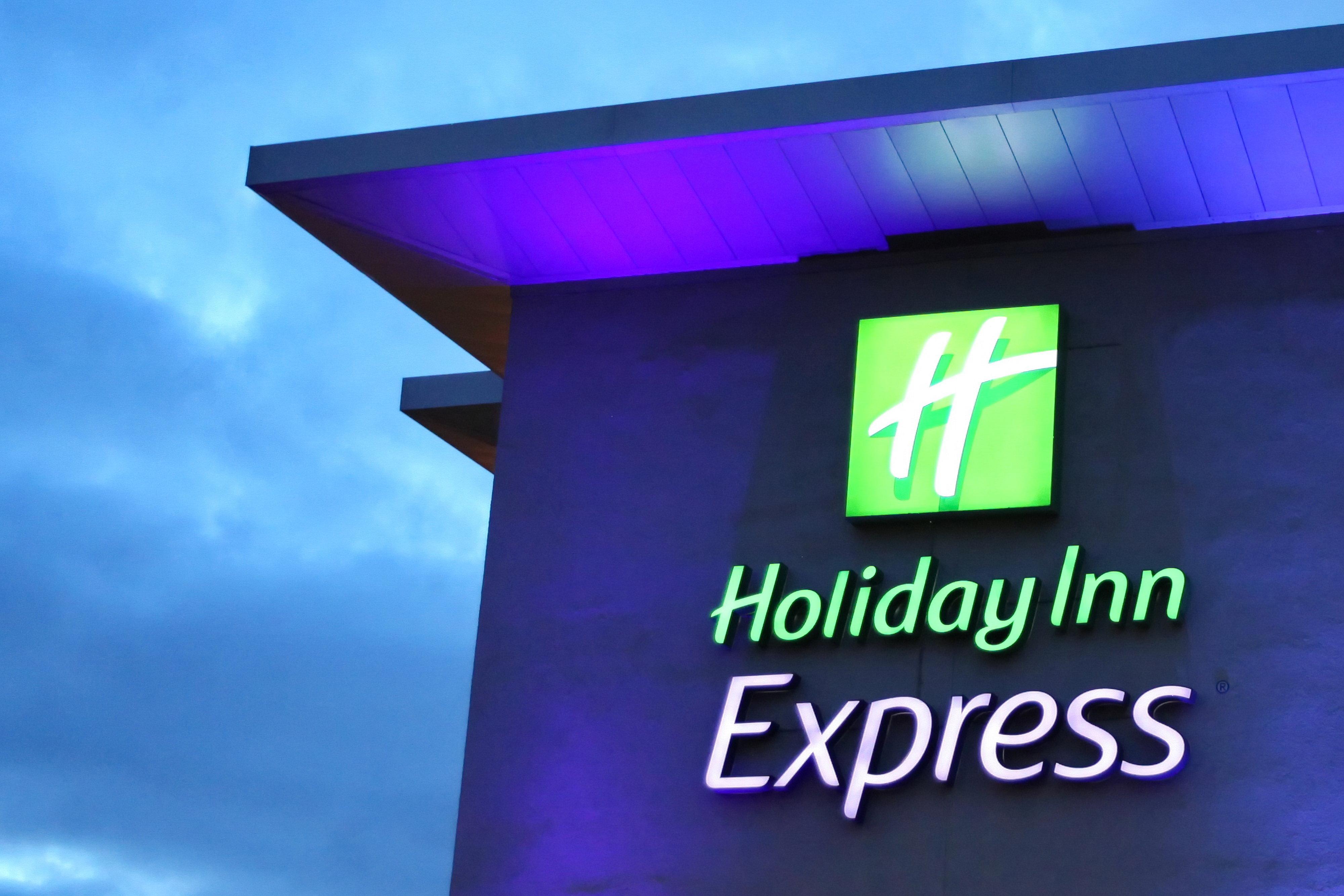 Holiday Inn Express Birmingham Redditch By Ihg Exteriör bild