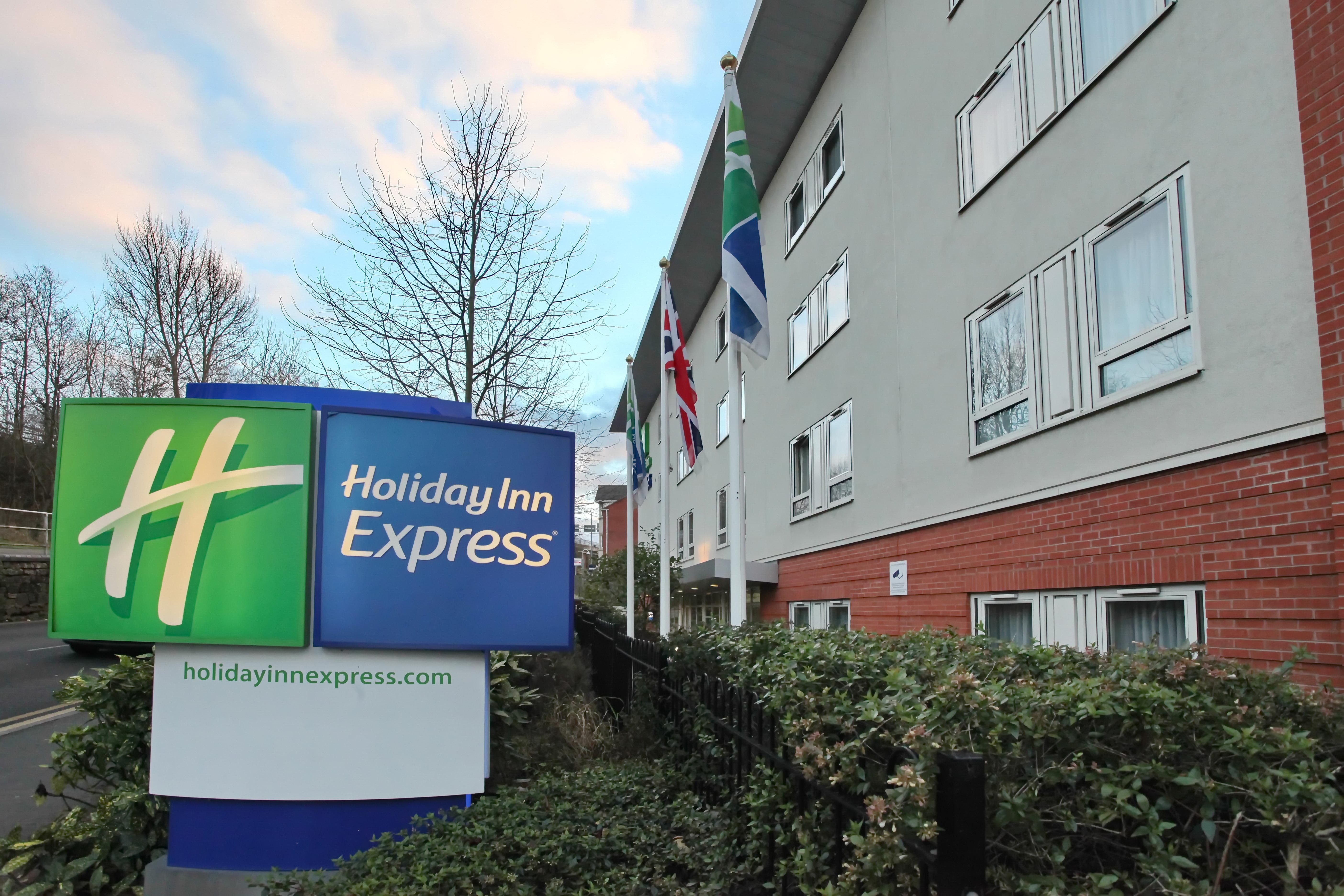 Holiday Inn Express Birmingham Redditch By Ihg Exteriör bild