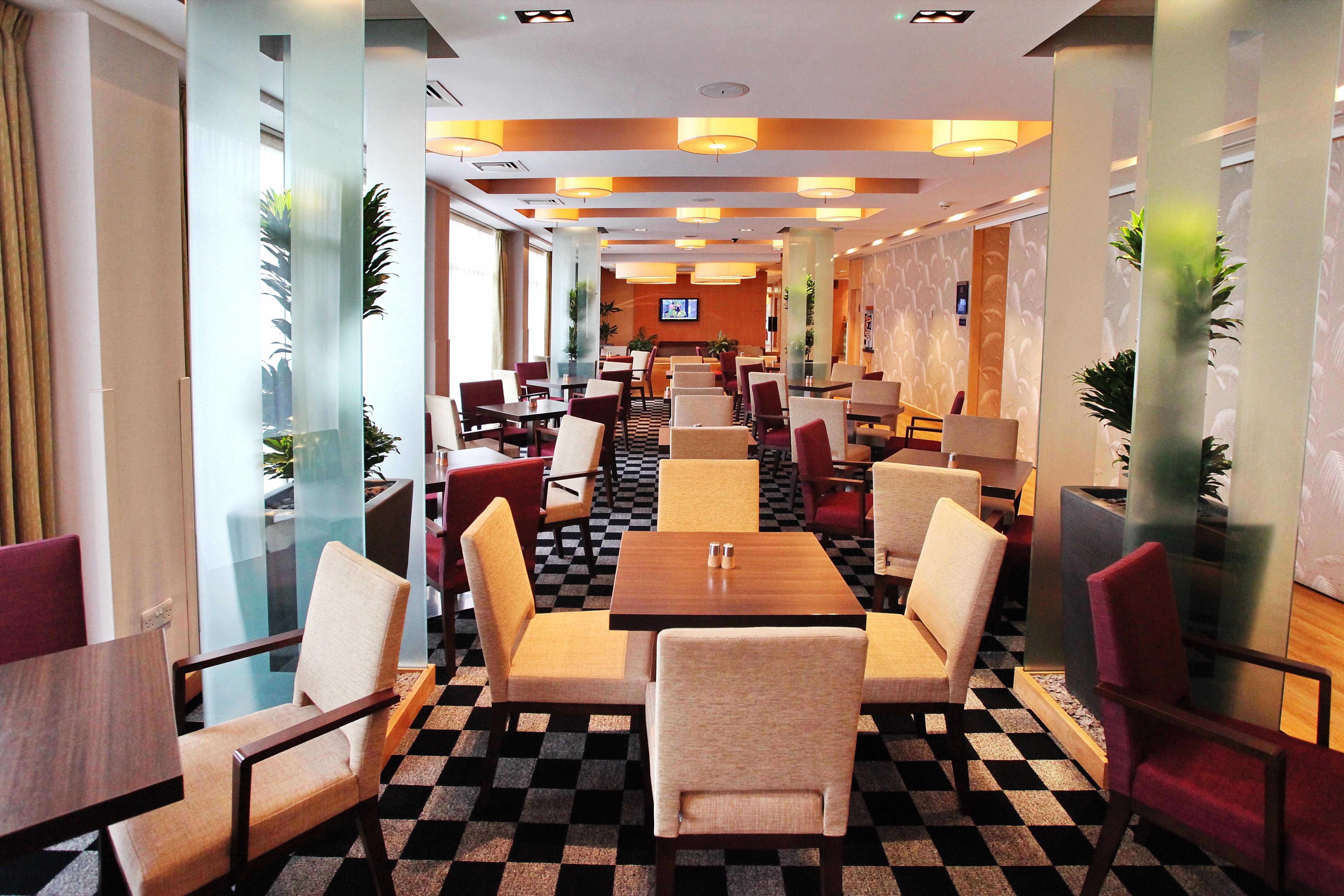 Holiday Inn Express Birmingham Redditch By Ihg Exteriör bild