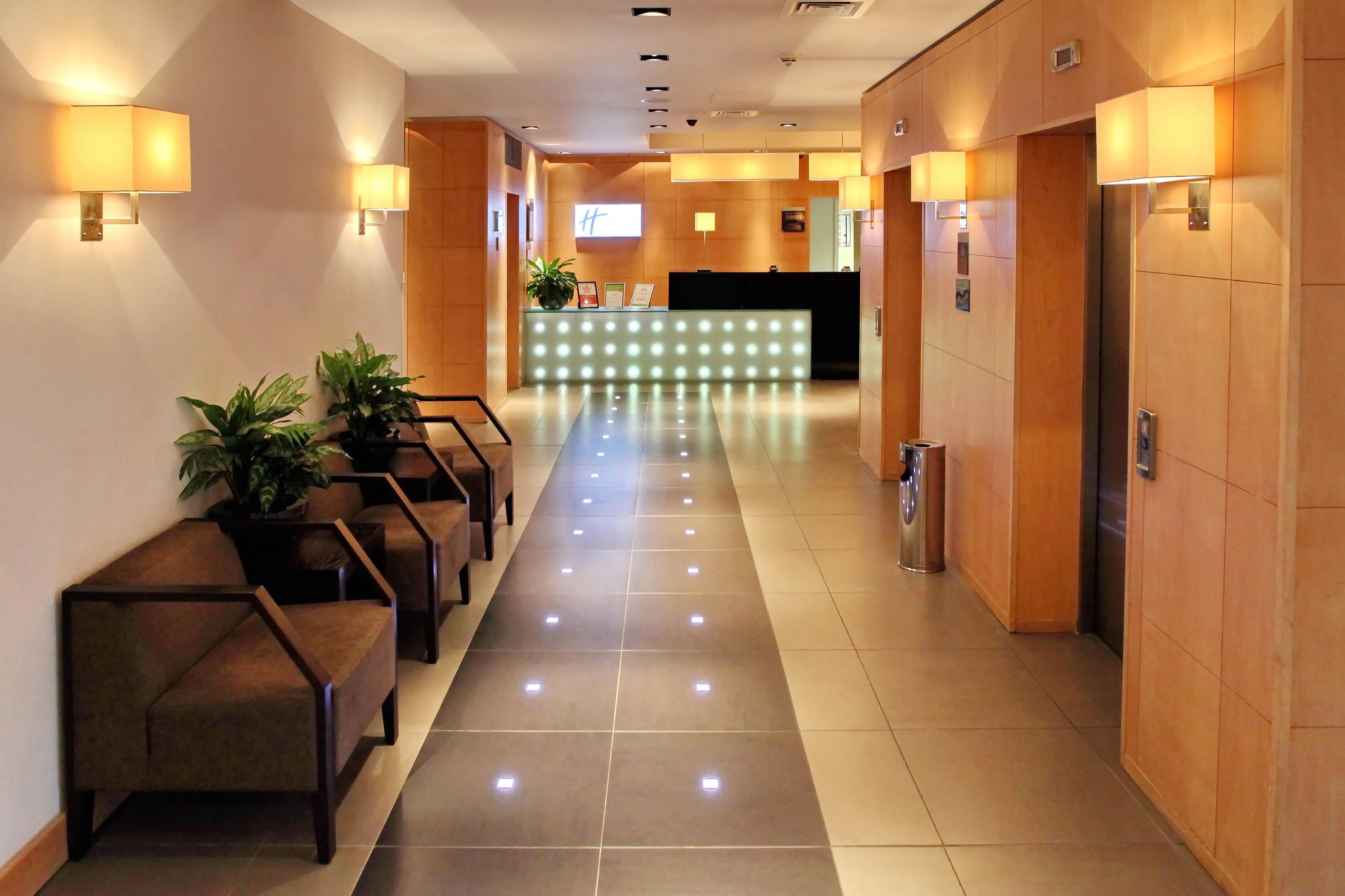 Holiday Inn Express Birmingham Redditch By Ihg Exteriör bild