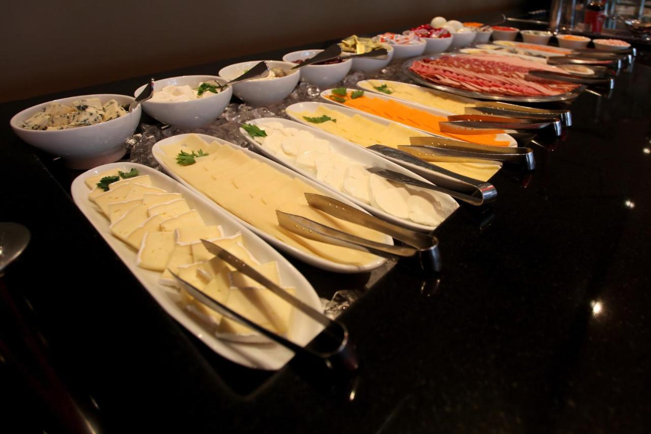 Holiday Inn Express Birmingham Redditch By Ihg Exteriör bild