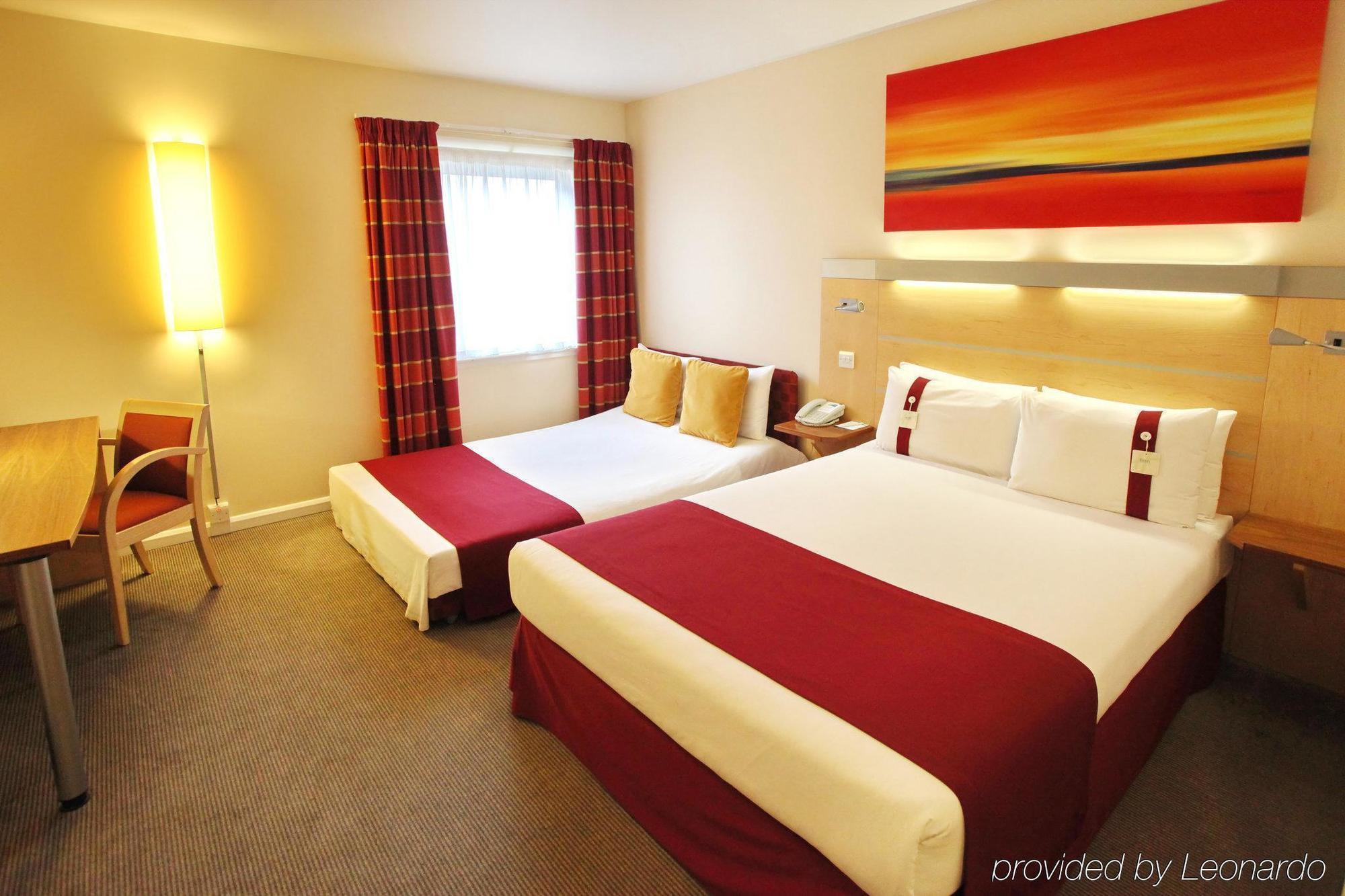 Holiday Inn Express Birmingham Redditch By Ihg Exteriör bild