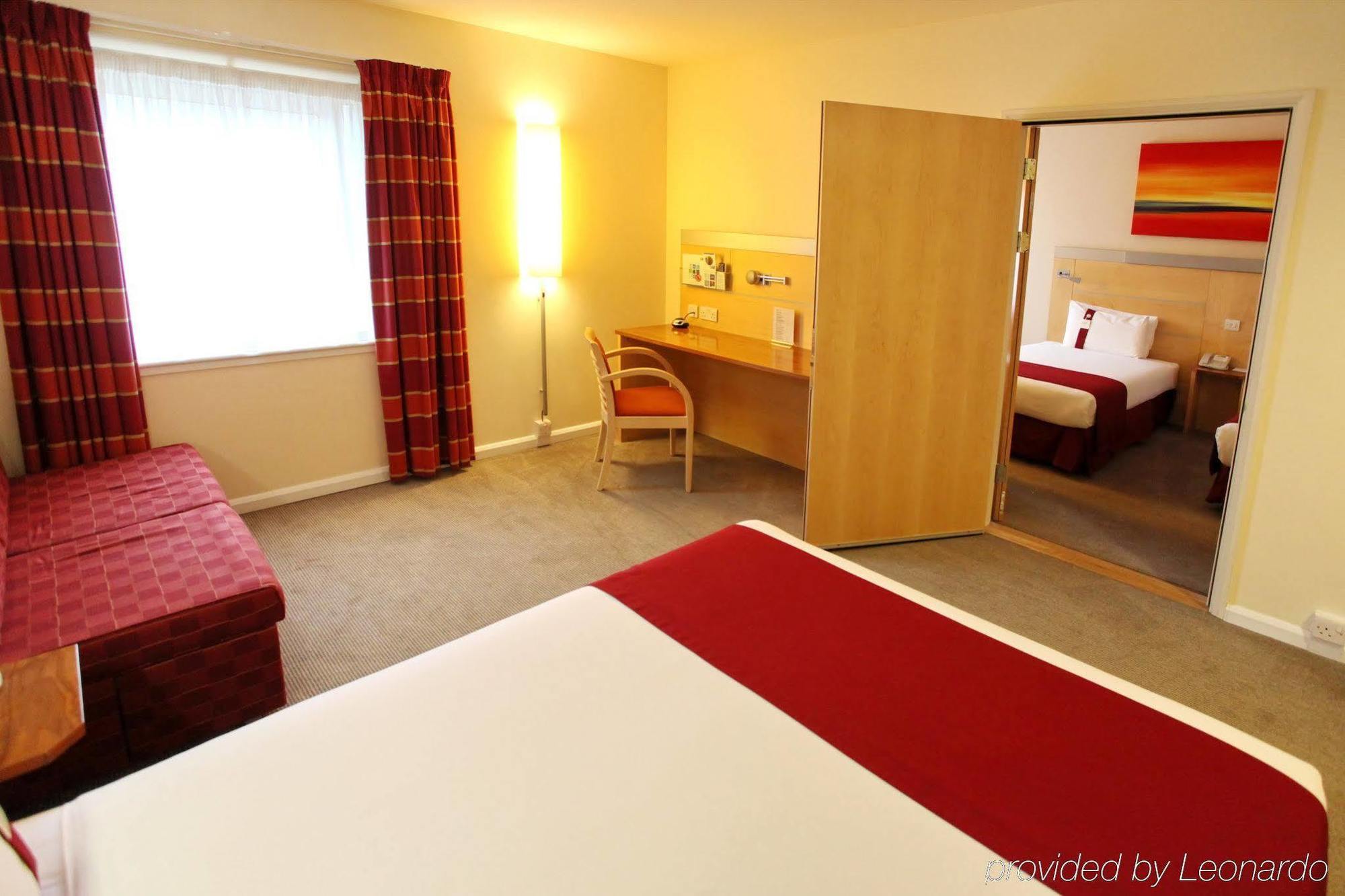 Holiday Inn Express Birmingham Redditch By Ihg Exteriör bild